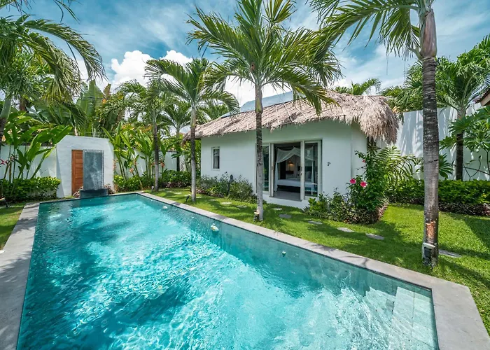 Palm Tree - Huge 4bd Center * Seminyak