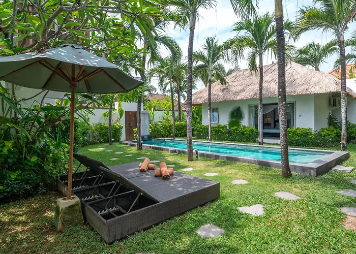 Villa Palm Tree - Huge 4bd Center Seminyak